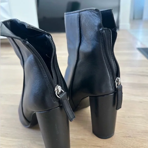 Black Leather Women's Boots - Picture 2 of 6